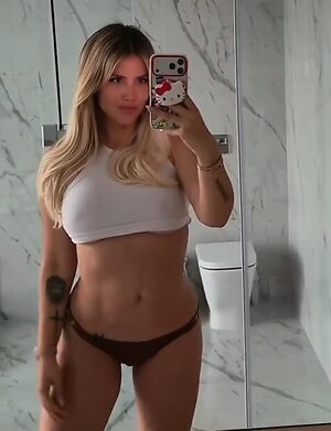 Wanda Nara leaked photo #80