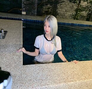 wanna10_4 leaked photo #2