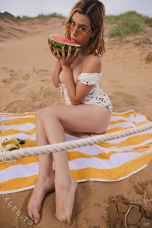 watch4beauty.com Nude Leaked Photo #282