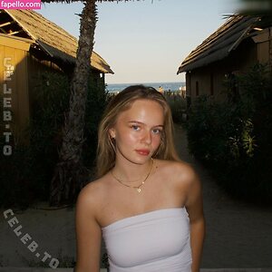 Wemmse (Emma) Nude Leaked Photo #18