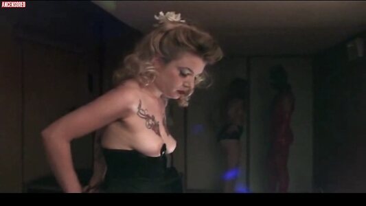 Wendy Delorme leaked photo #7