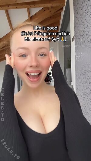 werdetlautmitlaura photo