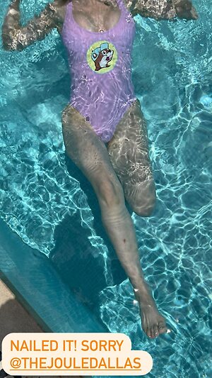 Whitney Cummings in bikini Nude Leaked Photo #9
