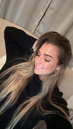 whitney robbins leaked photo #5