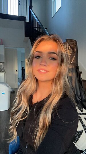 whitney robbins leaked photo #17