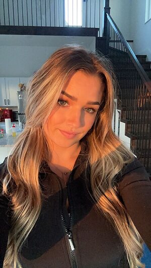 whitney robbins leaked photo #18
