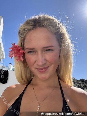 Wieke Nude Leaked Photo #274