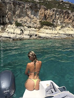 Wieke Nude Leaked Photo #275