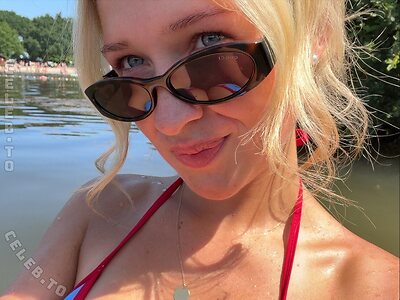 Wieke Nude Leaked Photo #285