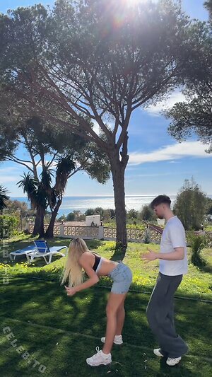 Wieke Nude Leaked Photo #15