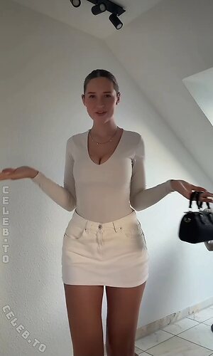 Wieke Nude Leaked Photo #16