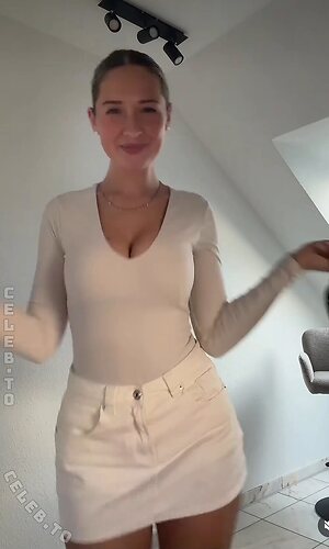 Wieke Nude Leaked Photo #19