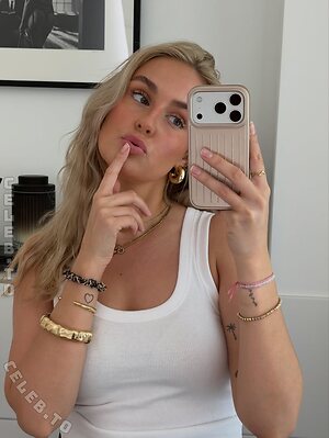 Wiktoria_mlk leaked photo #4