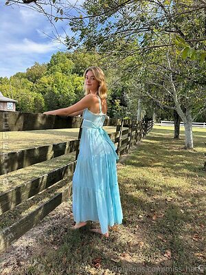 Willow Hand Nude Leaked Photo #532