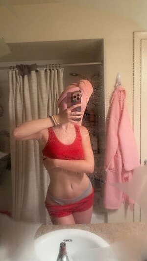 Willow.j.c leaked photo #66