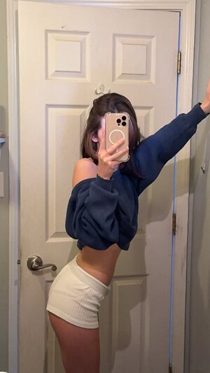 Willow.j.c leaked photo #148