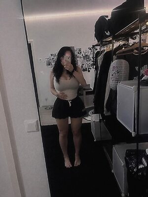 winterd0ll leaked photo #12