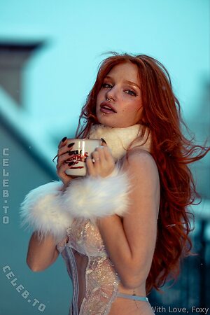 withlovefoxy photo