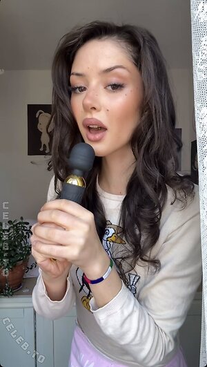 WoIstLena Nude Leaked Photo #10