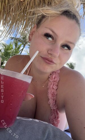 Wollnys Nude Leaked Photo #16