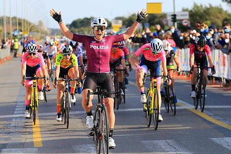 Women's Professional Peloton leaked photo #23