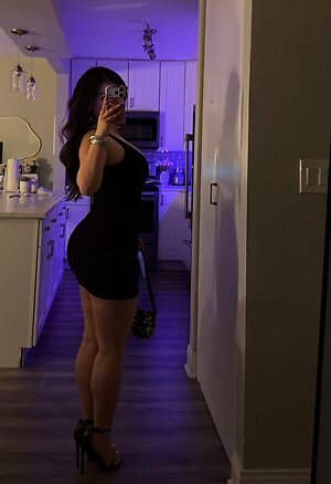 Worshipvaleria leaked photo #2