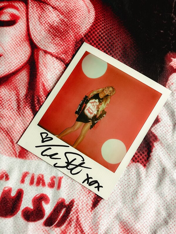 WWE Trish Stratus leaked photo #6