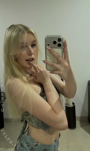 x05miaa Nude Leaked Photo #5