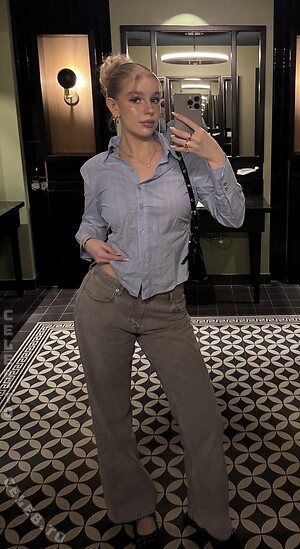 x05miaa Nude Leaked Photo #16