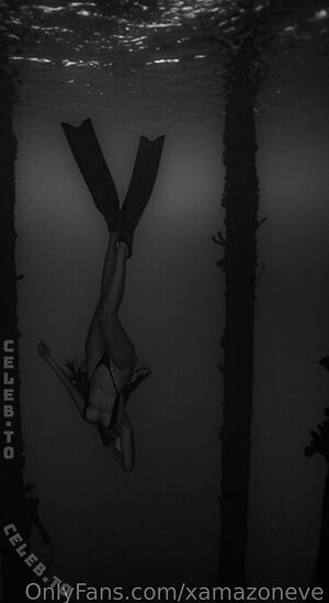 xAmazonEve Nude Leaked Photo #86