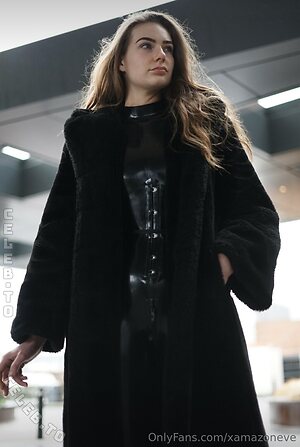 xAmazonEve Nude Leaked Photo #97