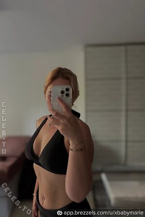 xbabymarie leaked photo #11