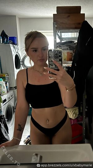 xbabymarie leaked photo #23