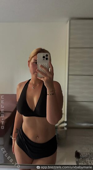 xbabymarie leaked photo #35