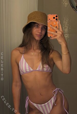 Xeniadenise Nude Leaked Photo #41