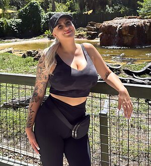 XeniaDidThat leaked photo #5