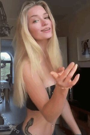 xh.elen.ax2 / Helena Nude Leaked Photo #15