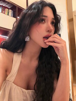 Xialan leaked photo #2