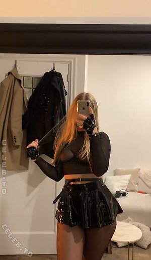 XisabelcortezX leaked photo #40