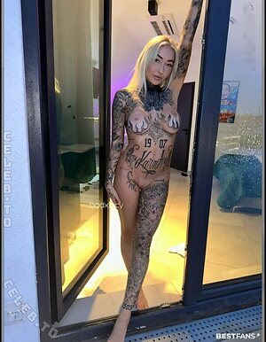 xlucy photo