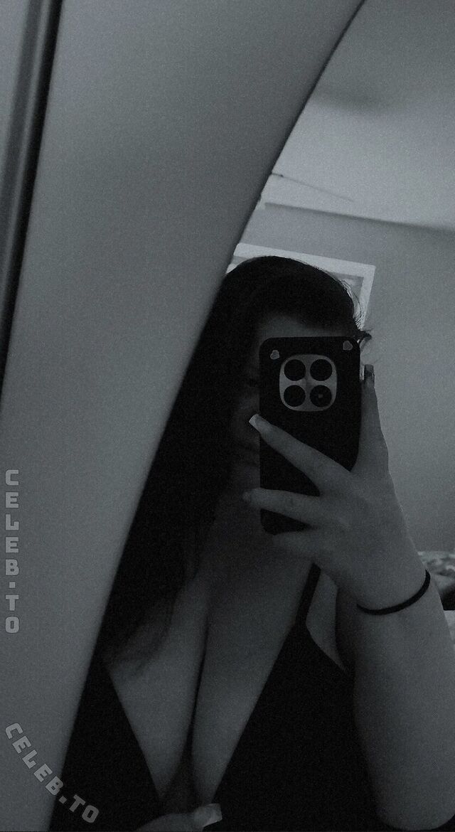 Sherin Büttner leaked photos