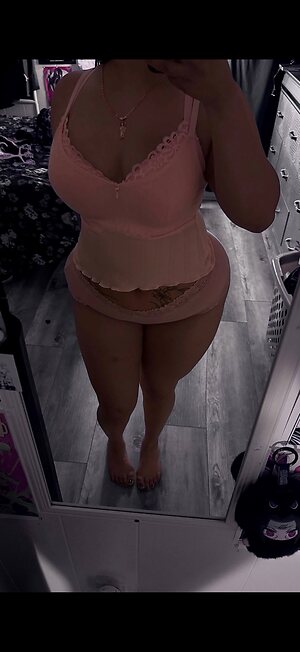 x.oarabellaa leaked photo #12