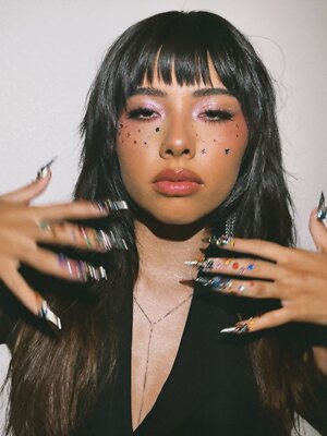 Xochitl Gomez