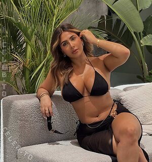 xolejla Nude Leaked Photo #17