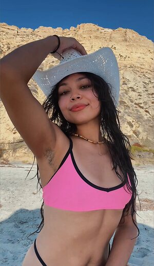 Set 2 — 3 photos