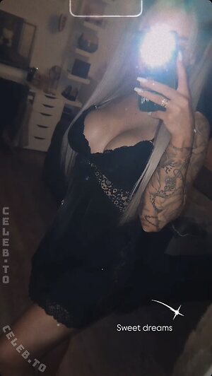 xoxoangelina leaked photo #38