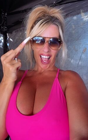 xxkel.ksxx leaked photo #18