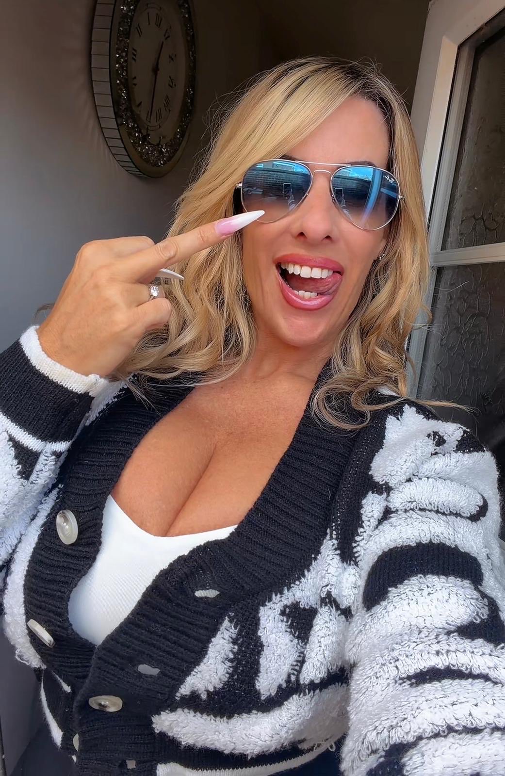 xxkel.ksxx leaked photo #21