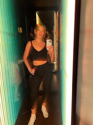 Yael Grobglas Nude Leaked Photo #30
