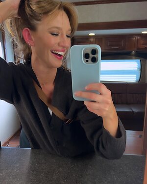 Yael Grobglas leaked photo #72
